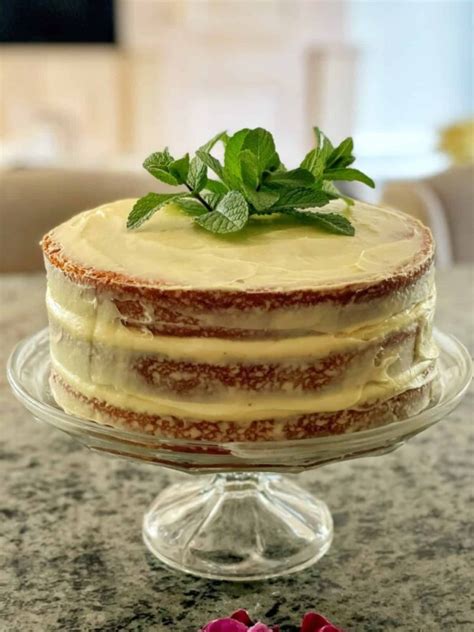 Naked Cake With Flowers Rustic Charm Made Easy Semi Homemade Bricks N Blooms With Stacy Ling