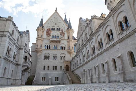 9 Best Neuschwanstein Castle Tours for All Ages - Volumes & Voyages