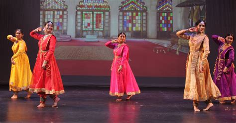 Top Kathak Dance Classes In Varanasi