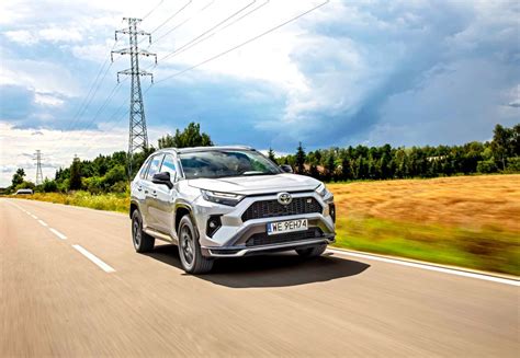 Toyota RAV4 Plug-in Hybrid GR Sport: nadal w świetnej formie | Test ...