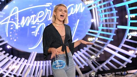 Watch American Idol Season Episode Premiere Episode Auditions