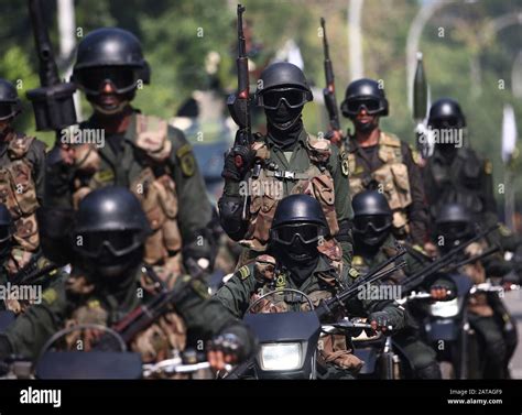 Special task force hi-res stock photography and images - Alamy