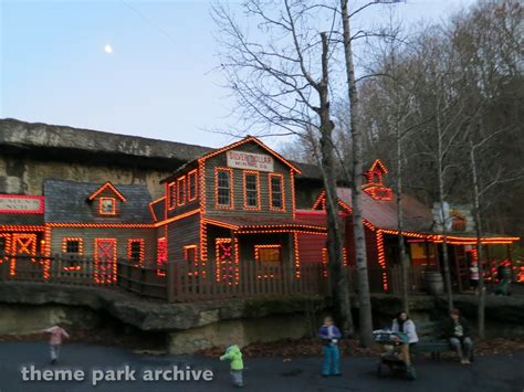 Blazing Fury at Dollywood | Theme Park Archive