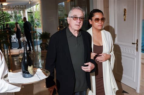 Robert De Niro Says His Girlfriend “Does the Work” With Their Baby | Vanity Fair