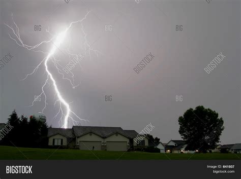 Lightning Strikes Image & Photo (Free Trial) | Bigstock