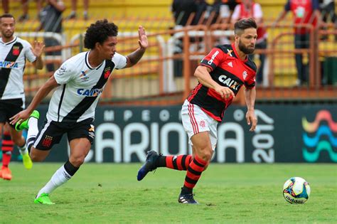 62 mil ingressos vendidos Mané é liberado para Vasco x Flamengo