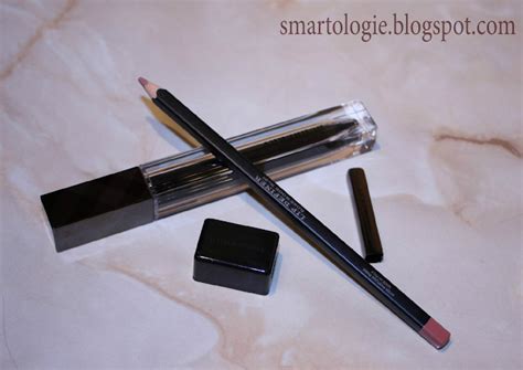 Smartologie Burberry Beauty Review Nude Rose Lipstick Midnight Brown Eye Shadow Sheer
