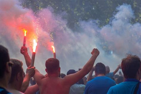 Escalada Da Violência Entre Torcidas De Futebol Reflete Falta De Planejamento E Investimento Em