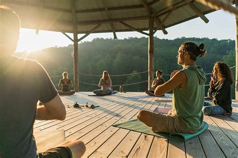 THE 10 BEST Meditation Retreats for 2024 • BookRetreats.com