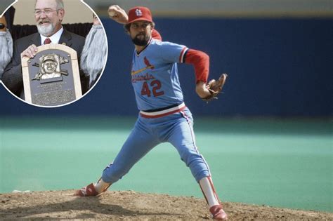 Bruce Sutter, Hall of Fame pitcher and World Series champ, dead at 69 ...