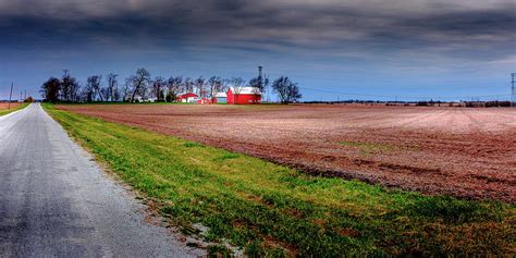 Midwest farming is getting brighter Photograph by Geoff Eccles