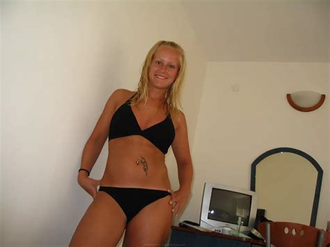 Bra And Panties 23 03 Digitalhotties Net Dh0411 Porn Pic