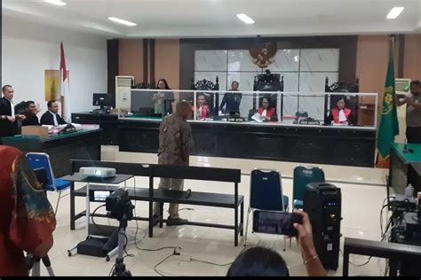 Update Sidang Ketua Araksi Ntt Kadis Pupr Kabupaten Ttu Mengaku Pernah