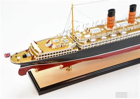 RMS Mauretania Ocean Liner Handcrafted Model Ship | SavyBoat Models