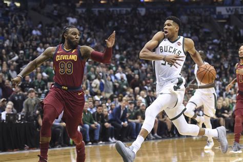 View Giannis Antetokounmpo Height Gif – All in Here