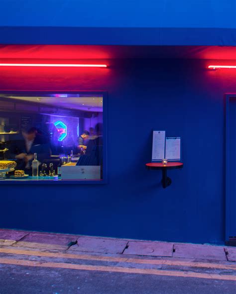 Gallery - Blue Label Pizza & Wine