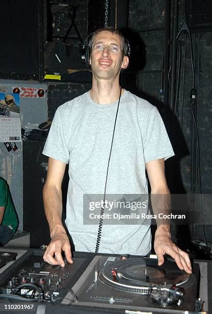 Dj Stretch Armstrong Photos And Premium High Res Pictures Getty Images