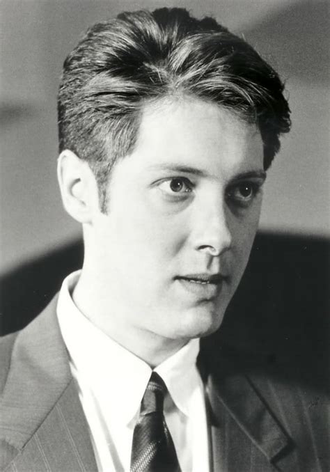 32 Fabulous Portrait Photos of a Young and Handsome James Spader ...