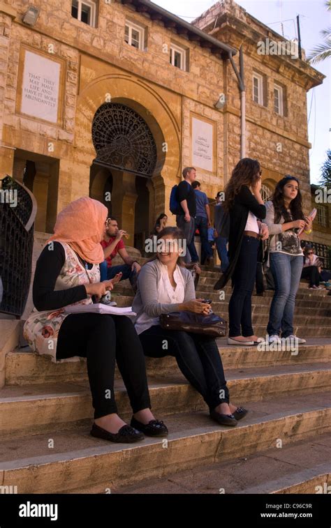 Aub Group Hi Res Stock Photography And Images Alamy