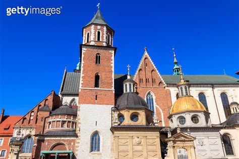 Wawel Cathedral in Krakow Poland 이미지 1798565223 게티이미지뱅크