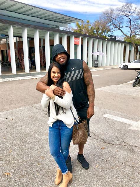 Meet Derrick Henrys Girlfriend Adrianna Rivas (Bio, Wiki)