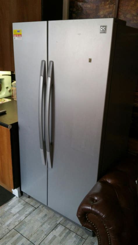 Daewoo American Style Double Fridge Freezer In B11 Birmingham Für 15000 £ Zum Verkauf Shpock De