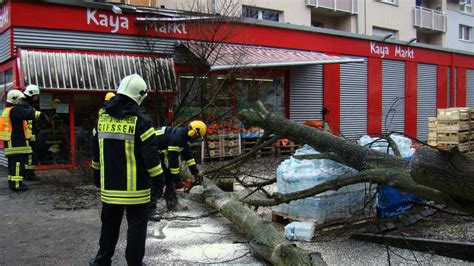 Wer Zahlt Den Feuerwehreinsatz