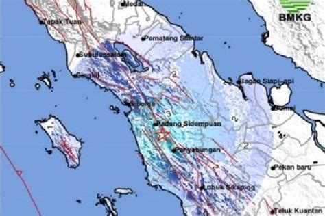 Gempa Padang Sidempuan Akibat Aktivitas Sesar Sumatra Segmen Toru