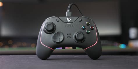 Razer Wolverine V2 Chroma Review: New customizable controller for Xbox