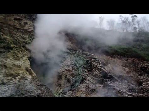 melihat kawah gunung ungaran  kawasan wisata candi gedong songo