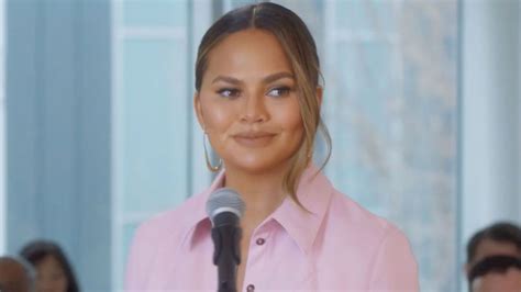 Chrissy Teigen Called Out A Camera Flash For Showing Her Boob Lift