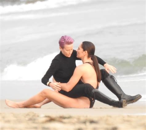 Megan Rapinoe Nude Lesbian Pics Nip Slip At ESPY Awards