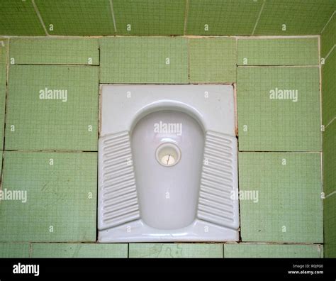 Hole In The Ground Toilet Hi Res Stock Photography And Images Alamy