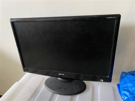 Acer H193HQV 18 5 Inch Widescreen LCD Monitor With DVI Piano Finish