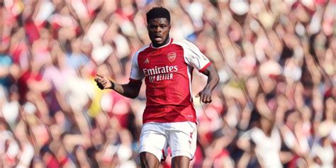 Arsenal Willing To Listen To Offers For Thomas Partey