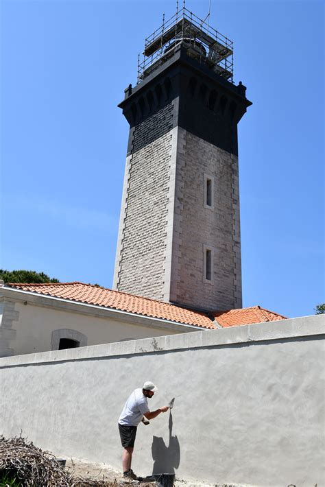 Genesis Of Restoration Lighthouse Of Espiguette Grau Du Roi