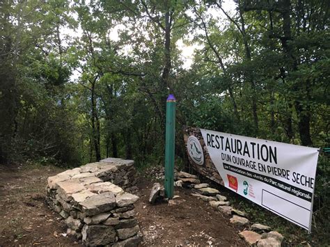 Le Mur Se Construit Sur Les Terrasses Du Pech De Foix Les Amis Du