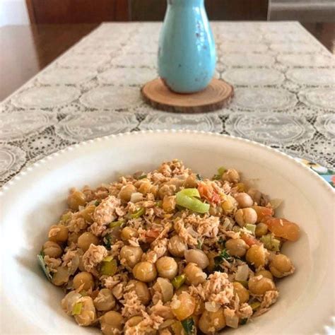 Salada De Gr O De Bico Atum Receiteria