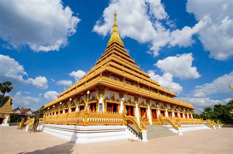 Phra Mahathat Kaen Nakhon The Majestic Stupa Of Northeast Thailand