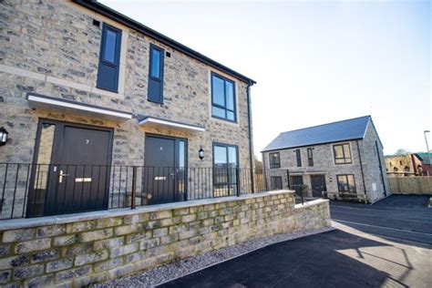 Homes For Sale In Warehouse Lane Foulridge Colne Bb8 Buy Property