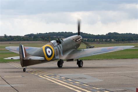 Spitfire N3200 G CFGJ Supermarine Spitfire Mk I N3200 G Flickr