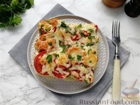 Рецепт: Картофель, запечённый с фаршем, помидорами и сыром на ...