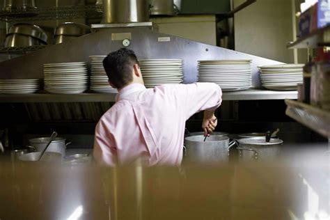 design  small commercial kitchen