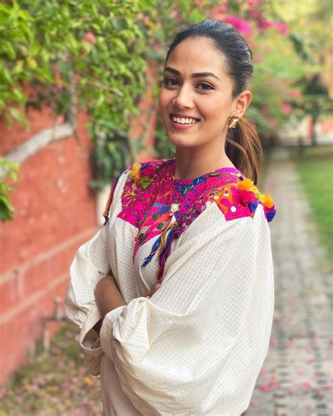 Mira Rajput Kapoors Multicoloured Embroidered Blouse Will Add A Boho