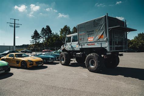 Mercedes Benz Unimog U Double Cabin