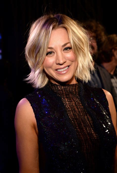 20 Inspirations Kaley Cuoco Medium Hairstyles