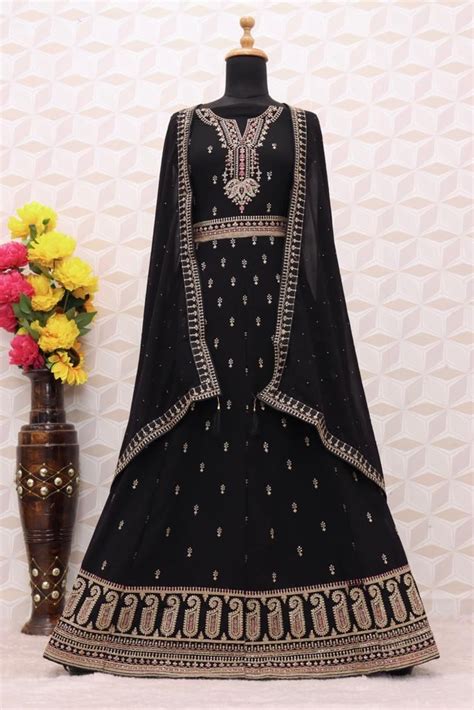 Aashirwad Creation Gulkand Heerva Heavy Faux Georgette Anarkali Suits