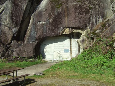 Reading the Washington Landscape: Index Town (climbing) Wall and the Tunnel