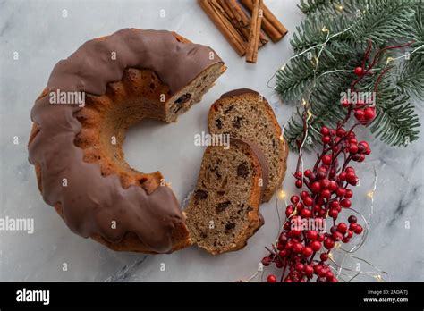 Christmas Sponge Cake Stock Photo - Alamy