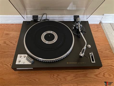 Kenwood KD 3070 Semi Auto Direct Drive Turntable In Excellent Condition